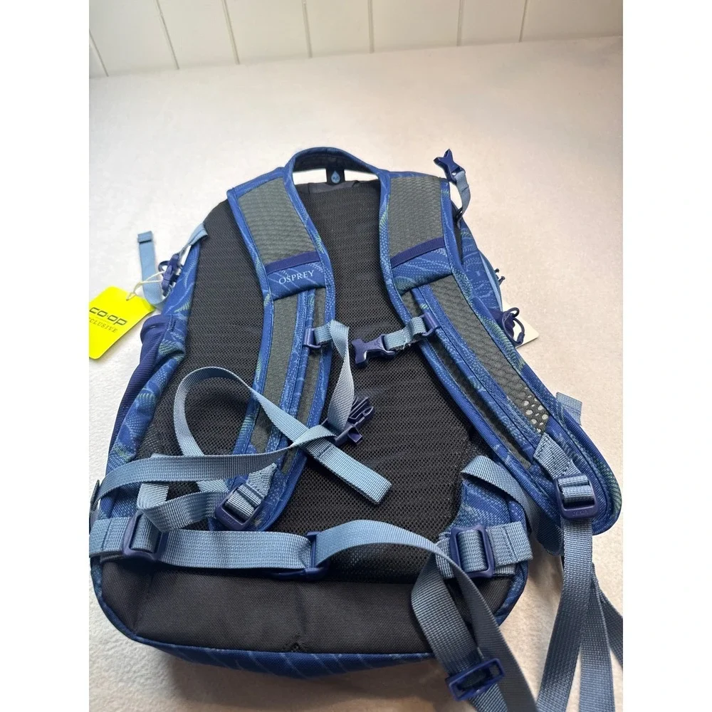 Osprey Daylight 13 L Backpack River Bedforms Print One Size NWT